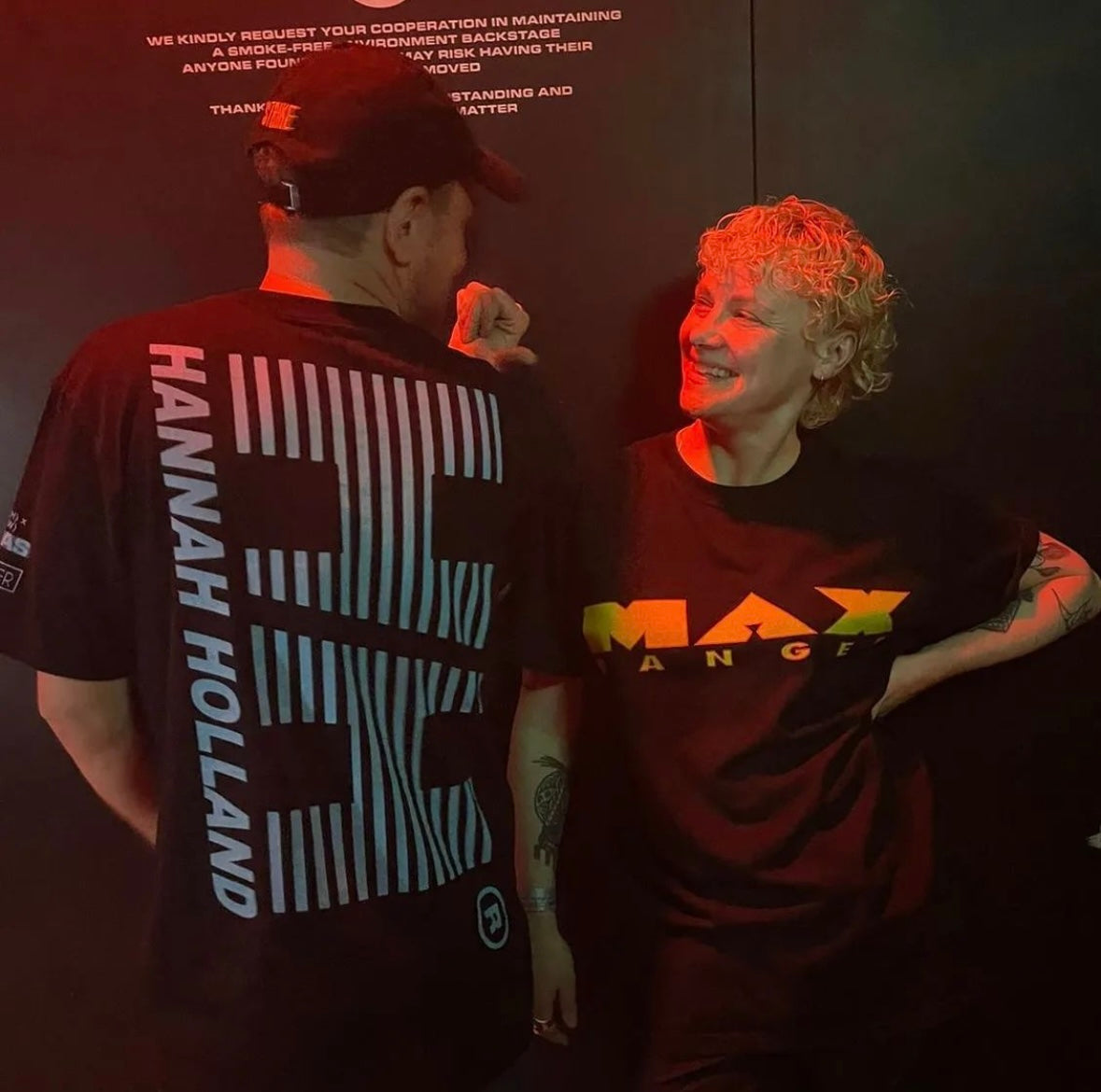 HANNAH HOLLAND black T-shirt