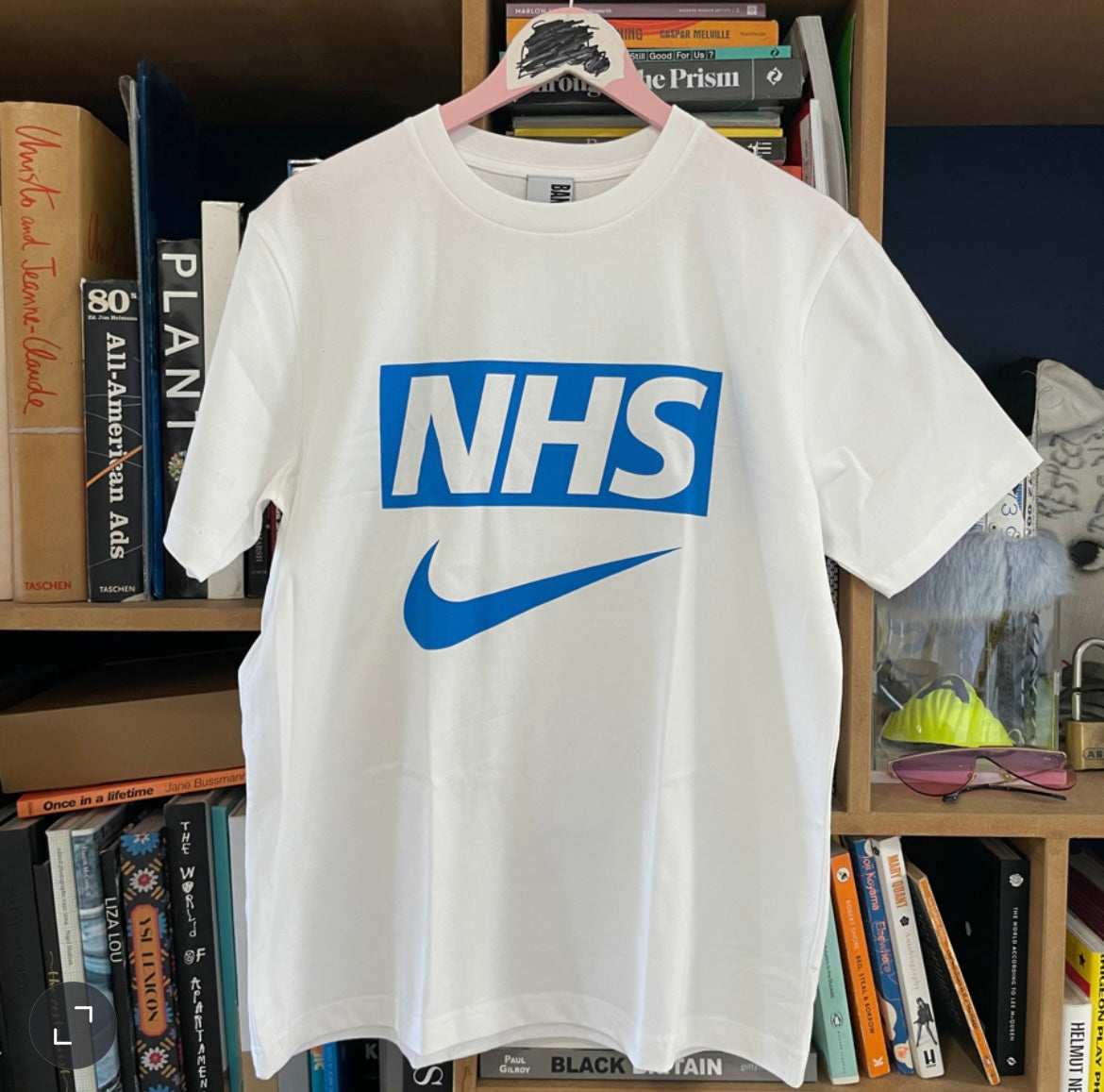 UNDER THE COUNTER white T-shirt