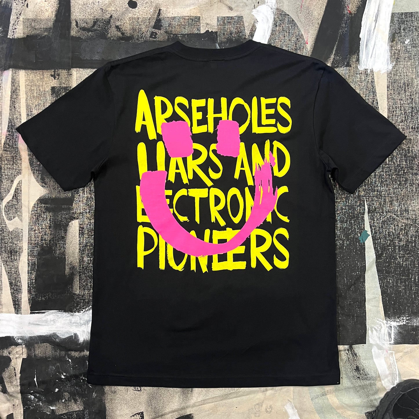 PARANOID LONDON: ARSEHOLES, LIARS AND ELECTRONIC PIONEERS T-shirt