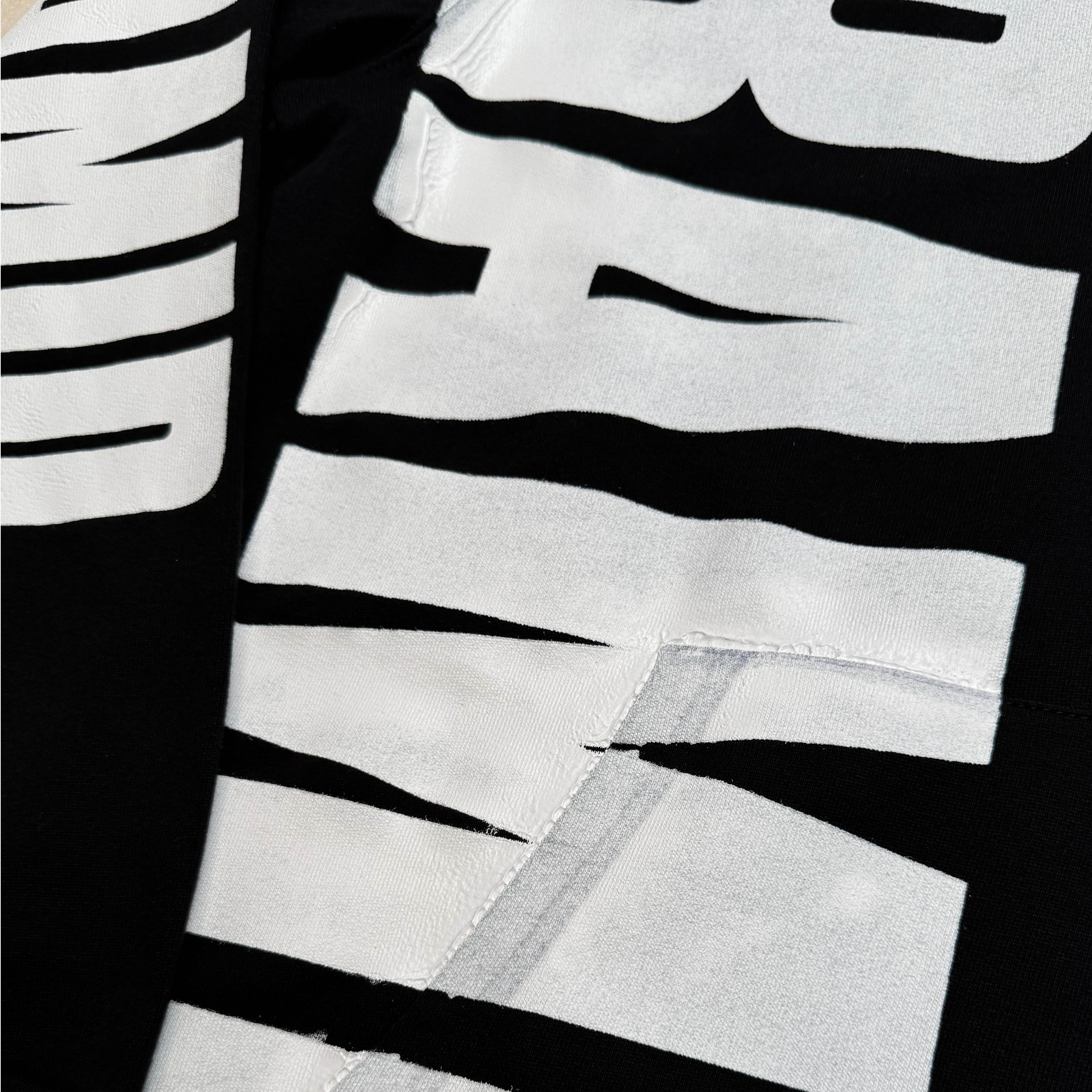 PYRAMID BUILDER SAMPLE hood