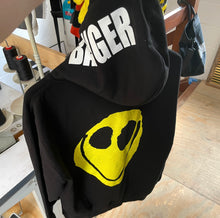 SMILEY BANGER black hood