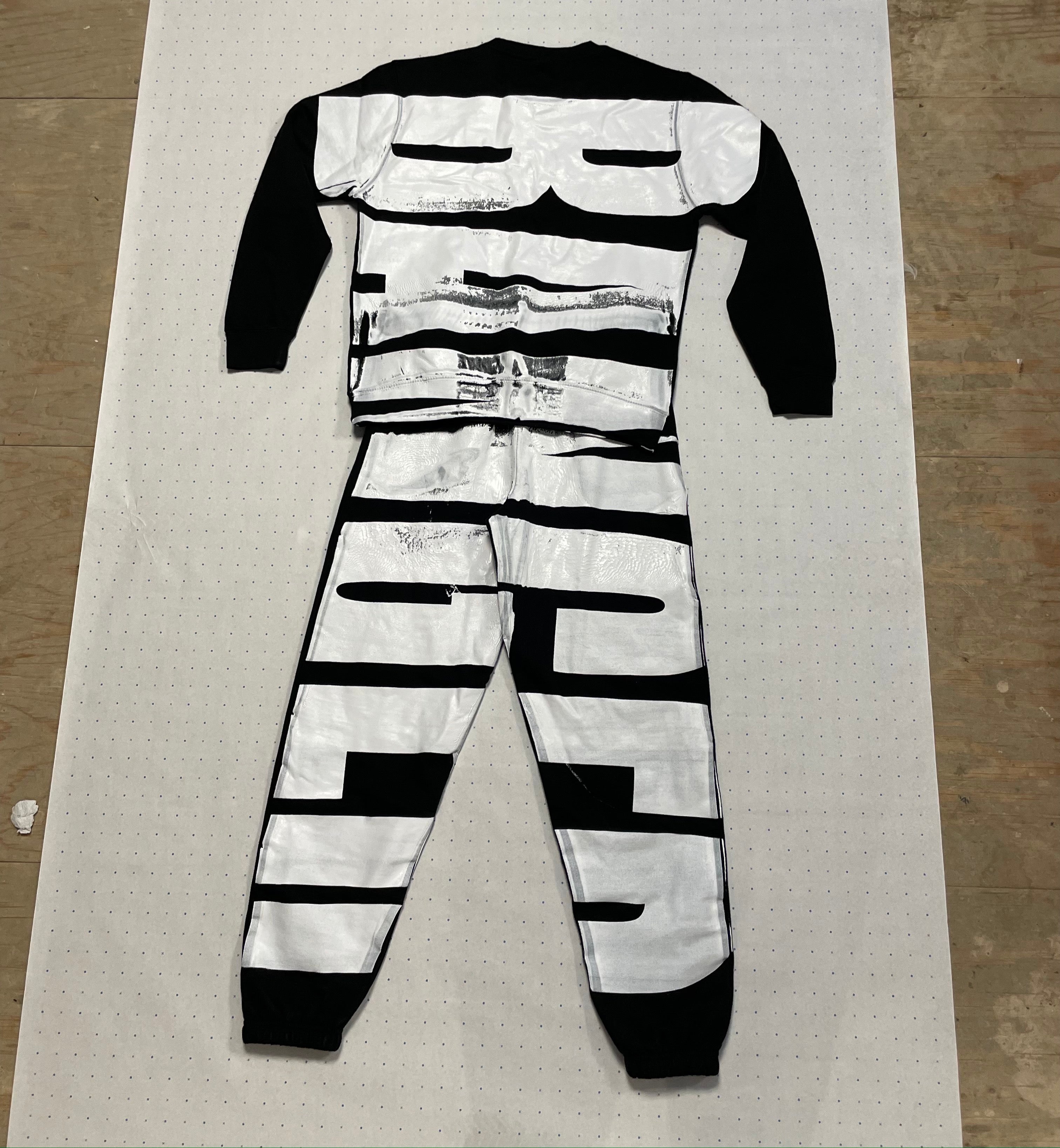 BIG BANGER OVERPRINT black tracksuit