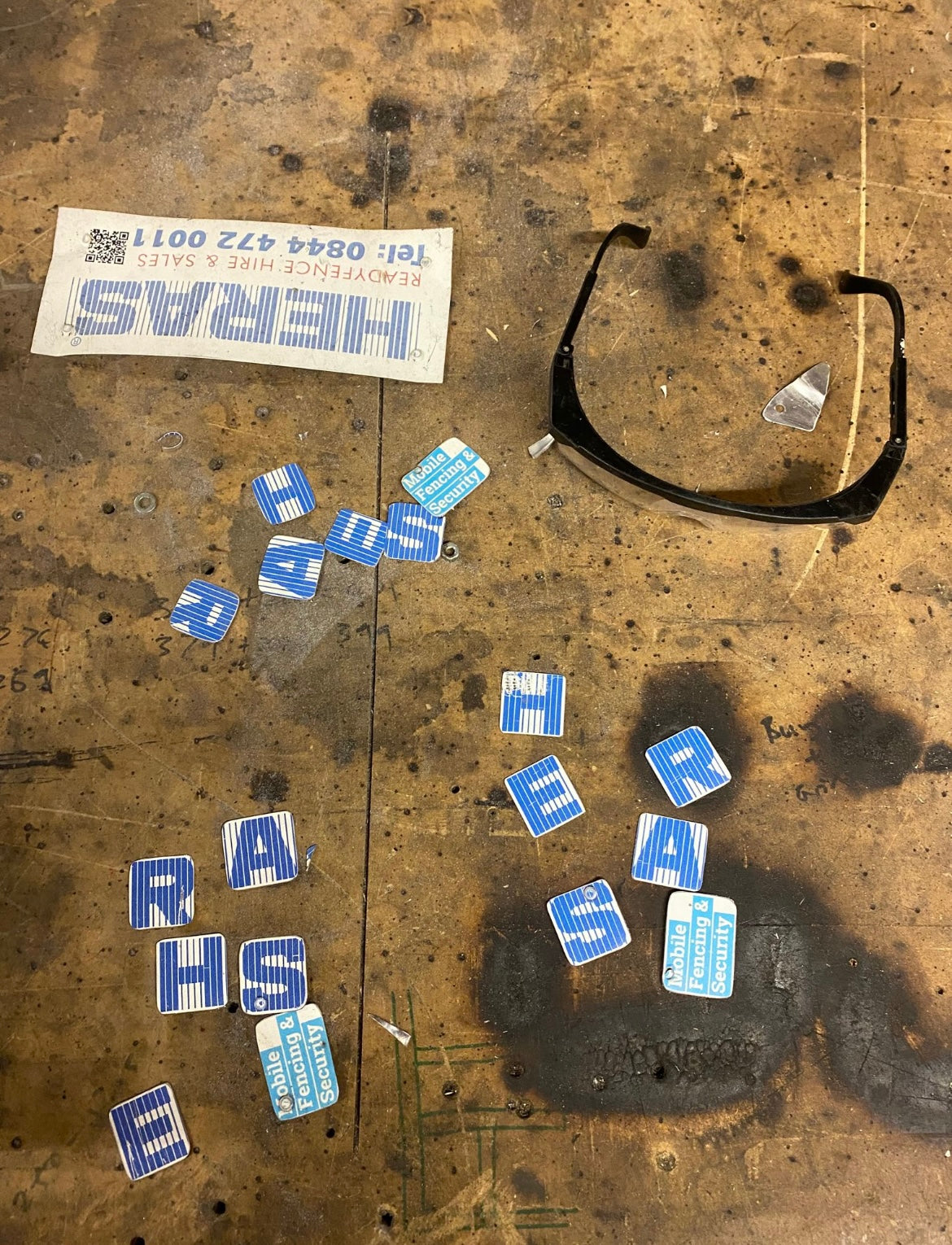 HERAS 'ARSE' EARRINGS